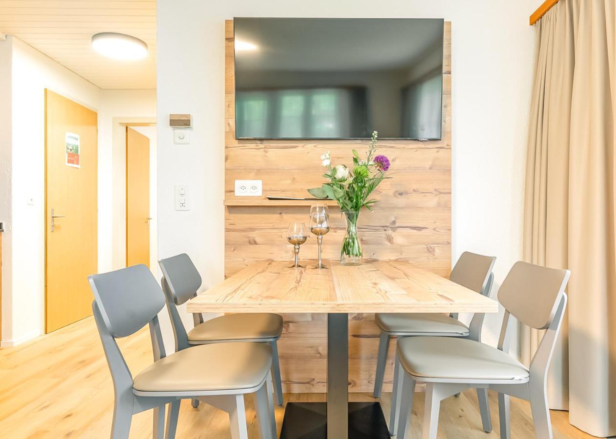 Lauberhorn Apartment - Aare Jungfrau Ag กรินเดลวัลด์ ภายนอก รูปภาพ