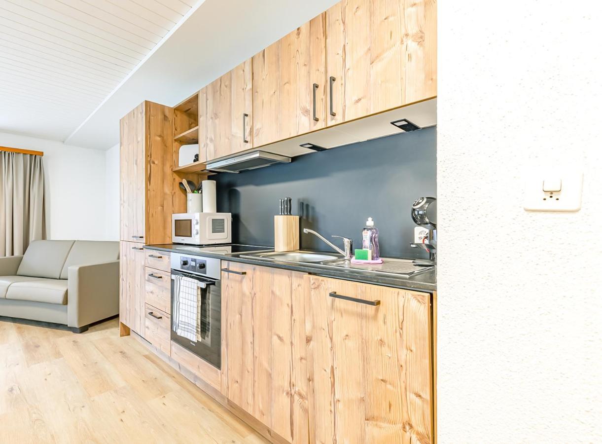 Lauberhorn Apartment - Aare Jungfrau Ag กรินเดลวัลด์ ภายนอก รูปภาพ